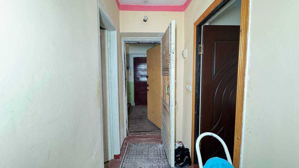 Мухайё Флагмен супермаркети 1қаватда 3хонали квартира сотилади.ID:1513