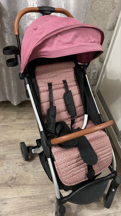 Продам коляску детскую