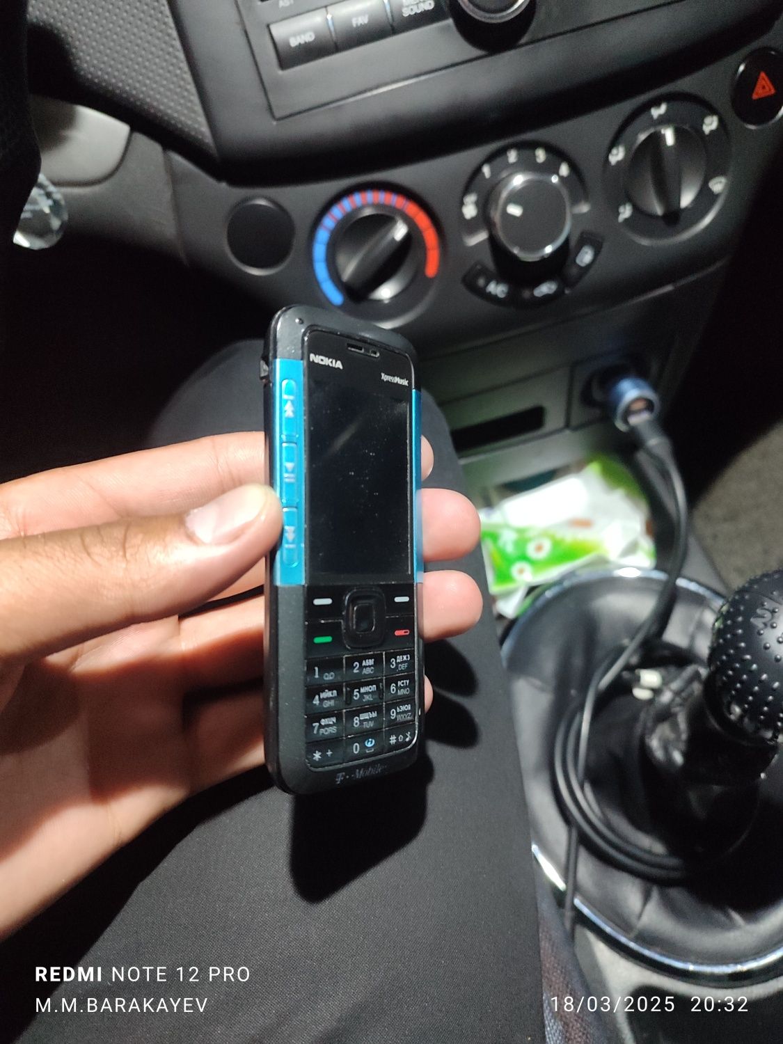 Nokia 5310  xohlati zór rasimdagidek hamma joyi radnoy