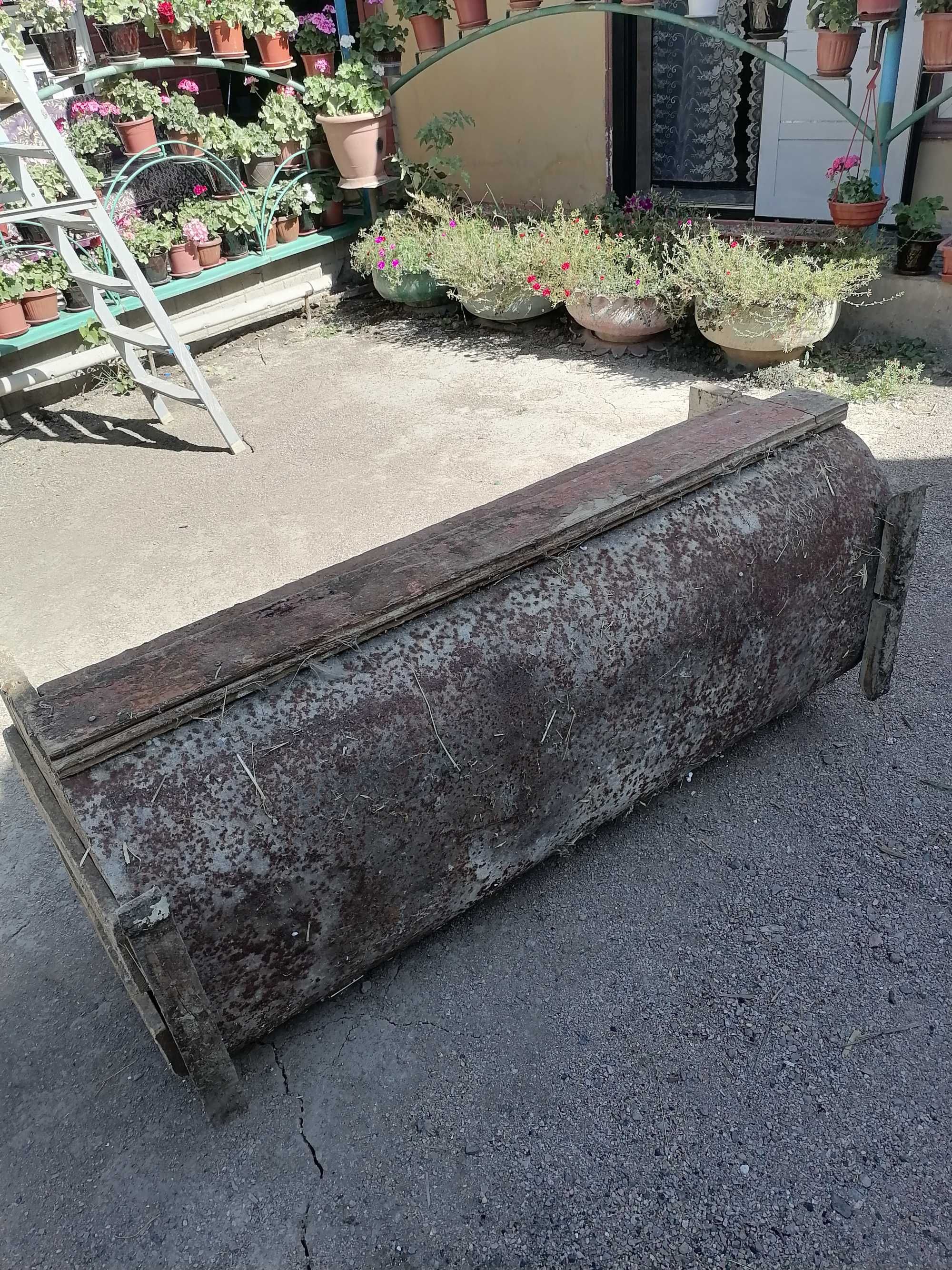 Продам кормушку для крупного скота