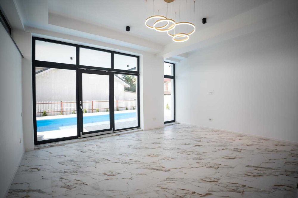 Vila premium cu piscina , tehnologie smart, supraveghere video