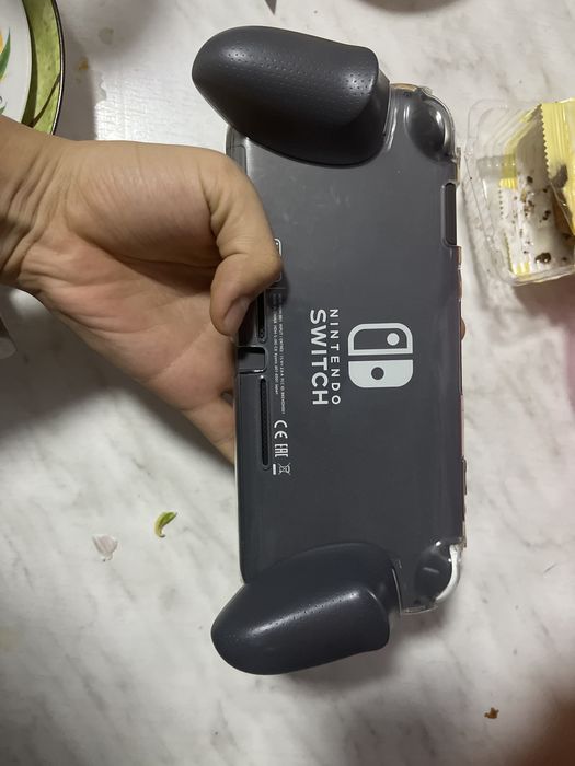 Нинитендо свитч лайт