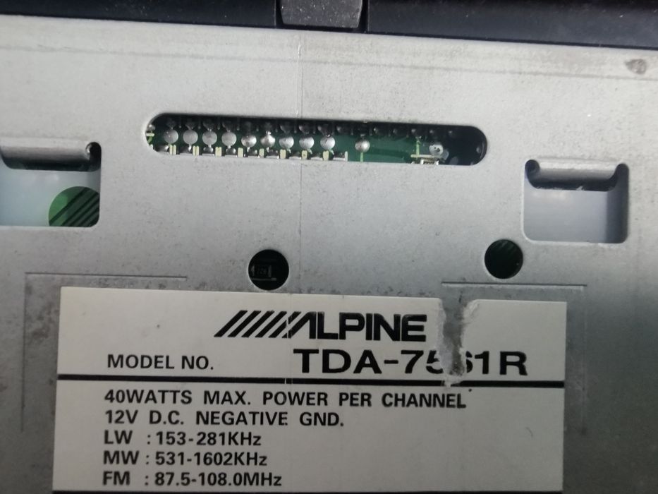 Alpine TDA 7561 R касетофон