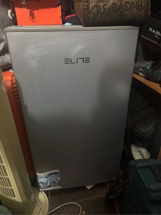 Хладилник “Elite”