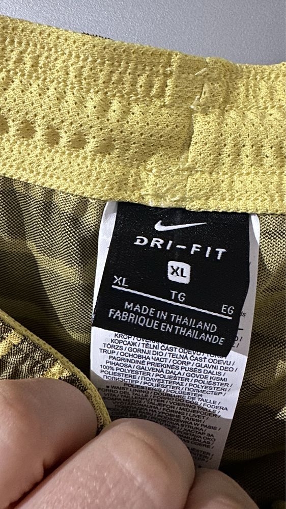 Pantalon sciurt Nike DriFit