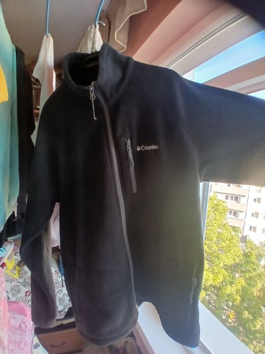 Vând bluza ( polar) columbia