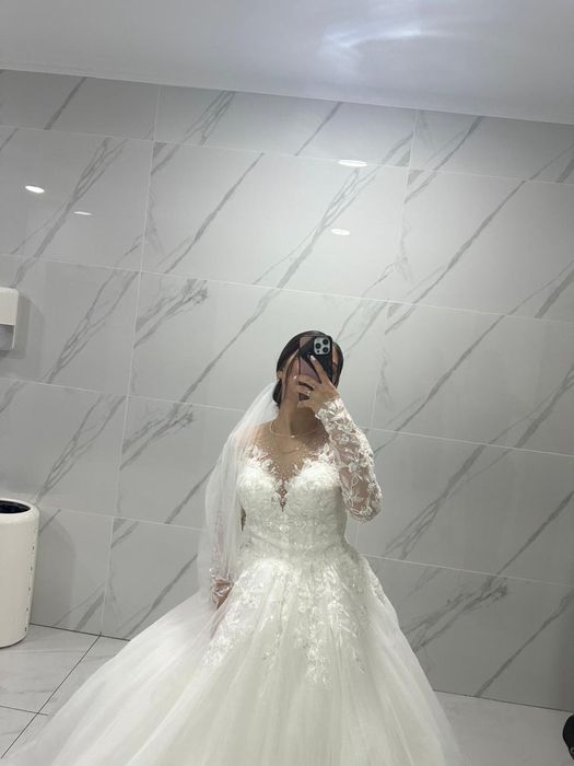 Свадебное платье