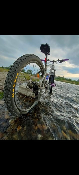 Vând bicicleta RockRider 540ST