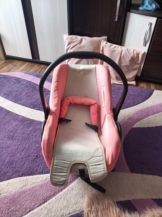 Scaun mașină copil