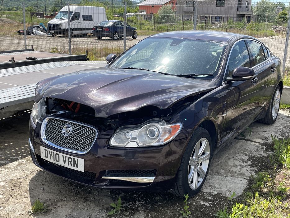 Caroserie / Jaguar XF 3.0 / Fara Motor