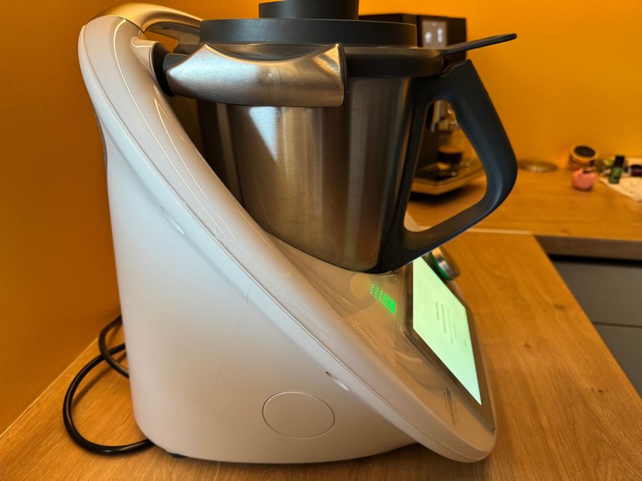 Thermomix TM6 aproape nou, ideal acasă și pentru HoReCa