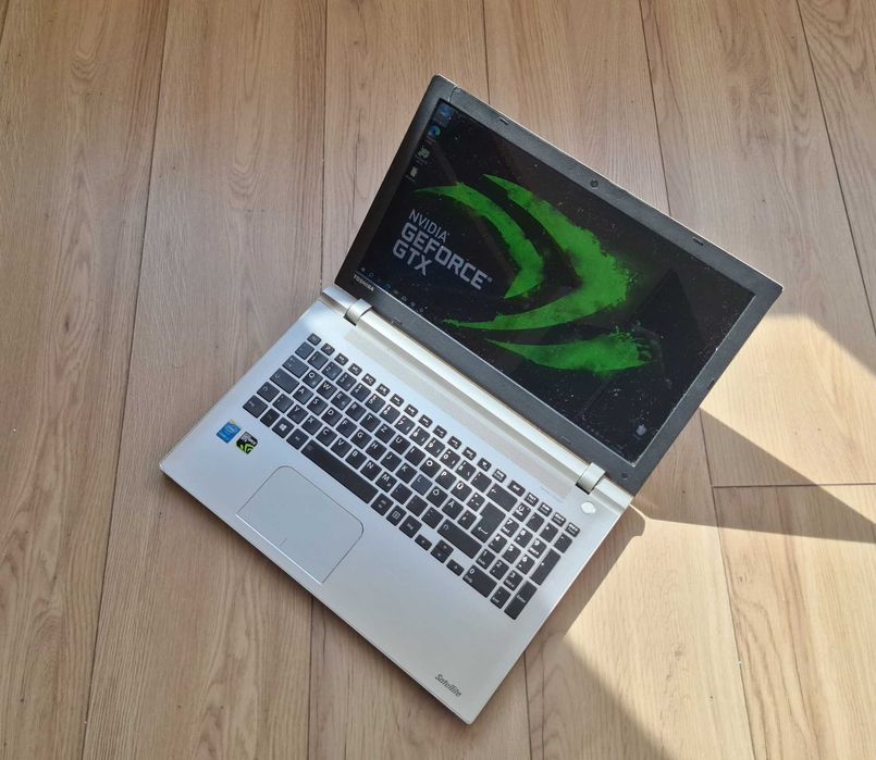 15.6' IPS Toshiba Core i7-5500U/NVIDIA GeForce GTX 950M 4GB/8GB/128GB