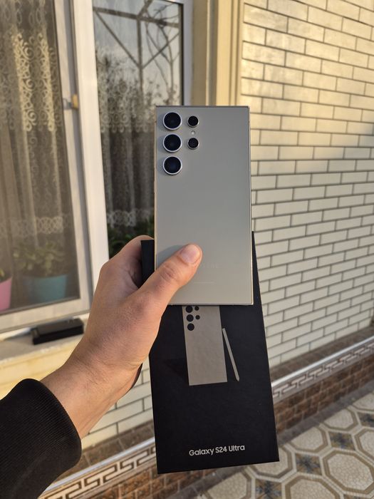 Srochno Samsung S24 Ultra 2sim 12/256g sotiladi