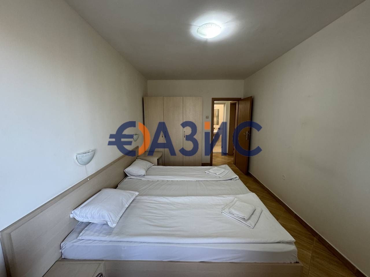 Продава се Двустаен апартамент в к.к. Слънчев бряг - 87 кв.м за 897 €/кв.м - Снимка #6