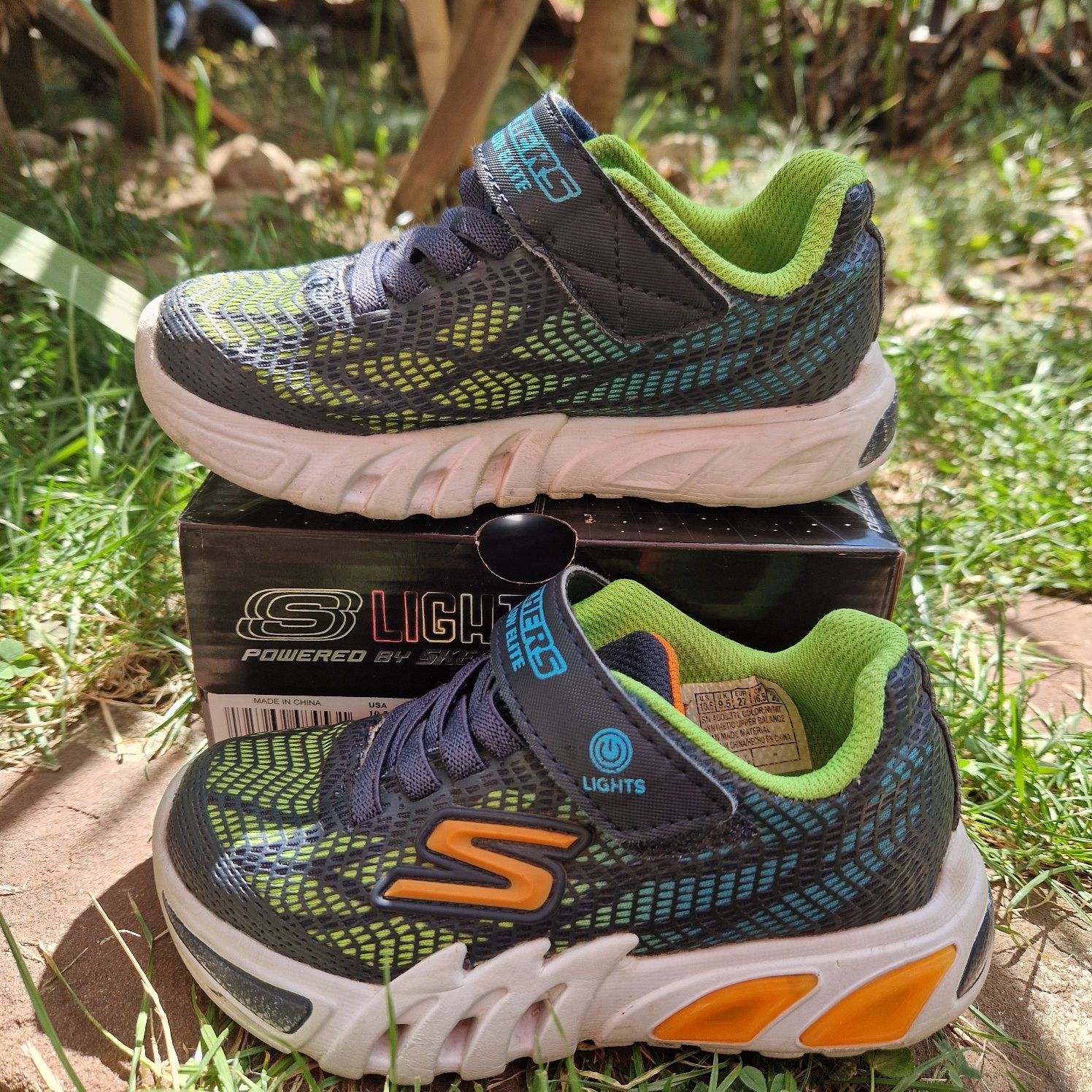 Skechers маратонки с лепенки и ластични връзки - лесно обуване