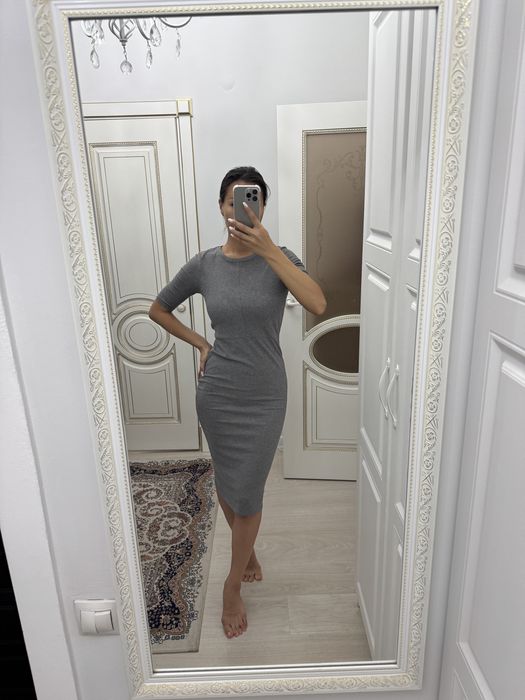 Трикотажное платье