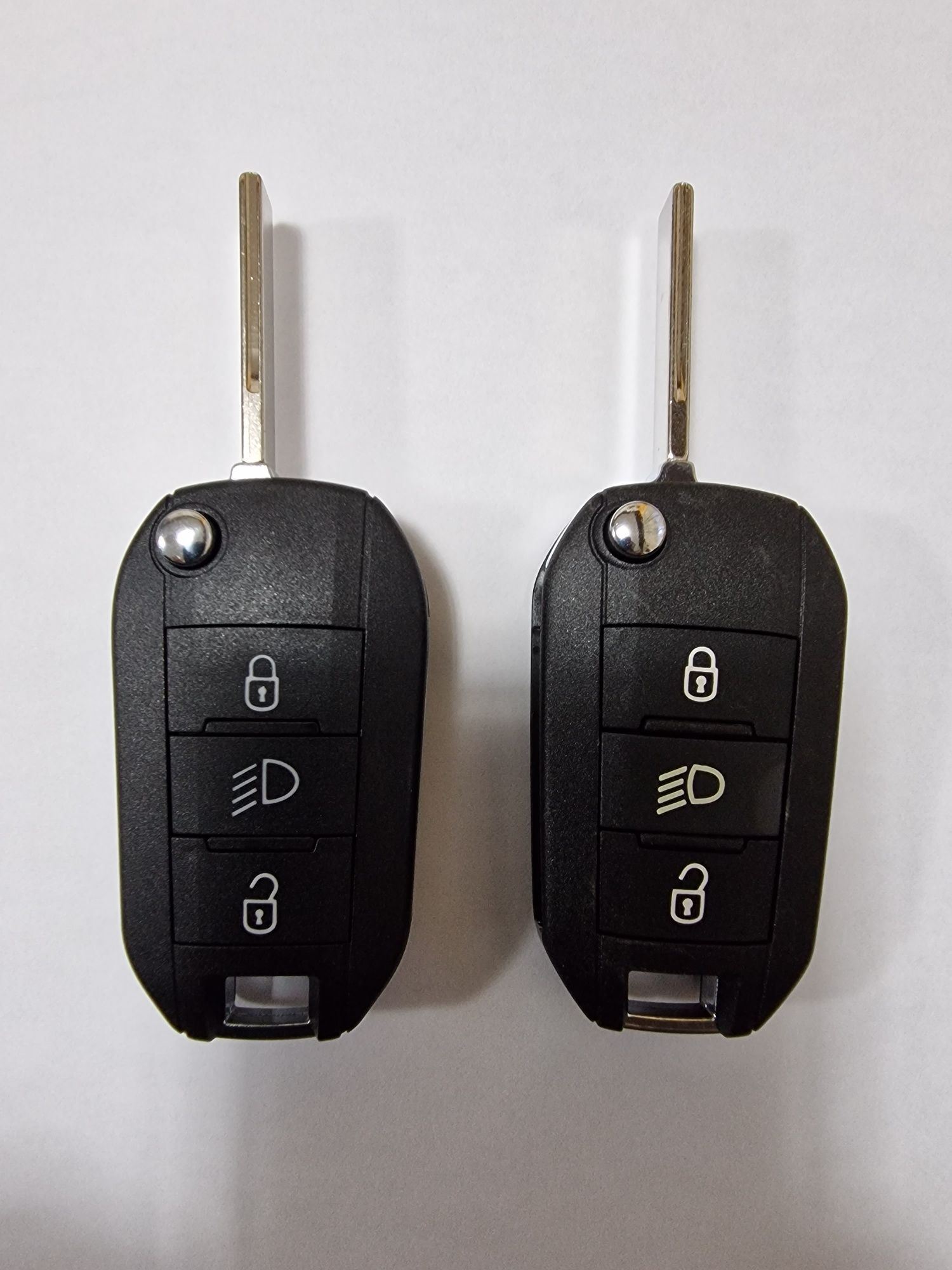 Ключ Peugeot 208,2008,301,308,508,5008