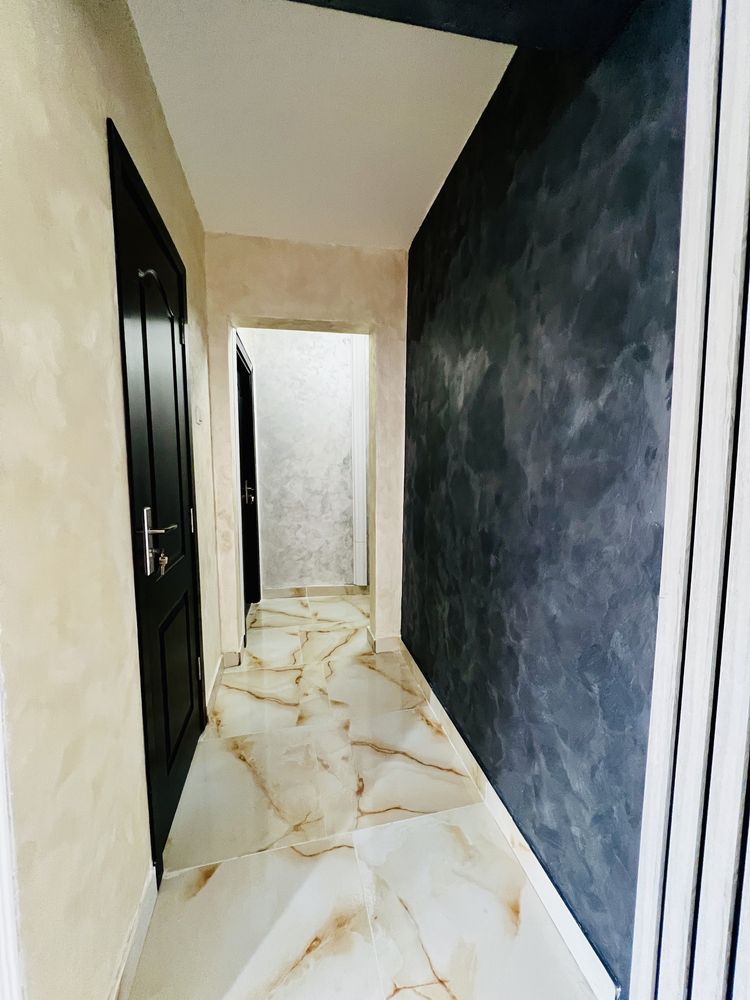 De Vanzare Apartament 3 Camere, Etaj 3 , Tecuci, Penny Market