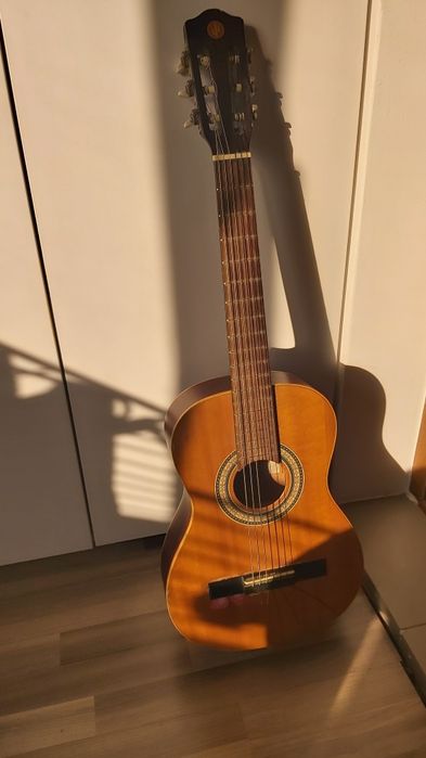 Chitara clasica (sau spaniola)