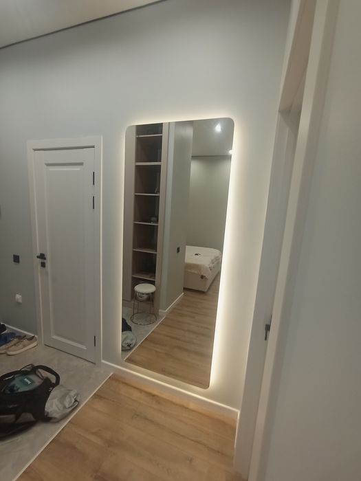 Производство интерьерных зеркал. Производство зеркало по размерам