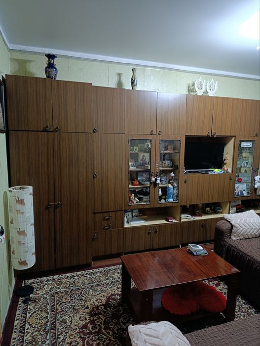 Чиланзар -8 квартал 2-х комнатная