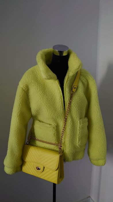 Palton teddy scurt galben neon