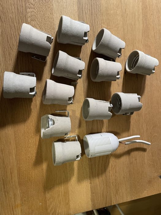 керамични фасунги 13бр