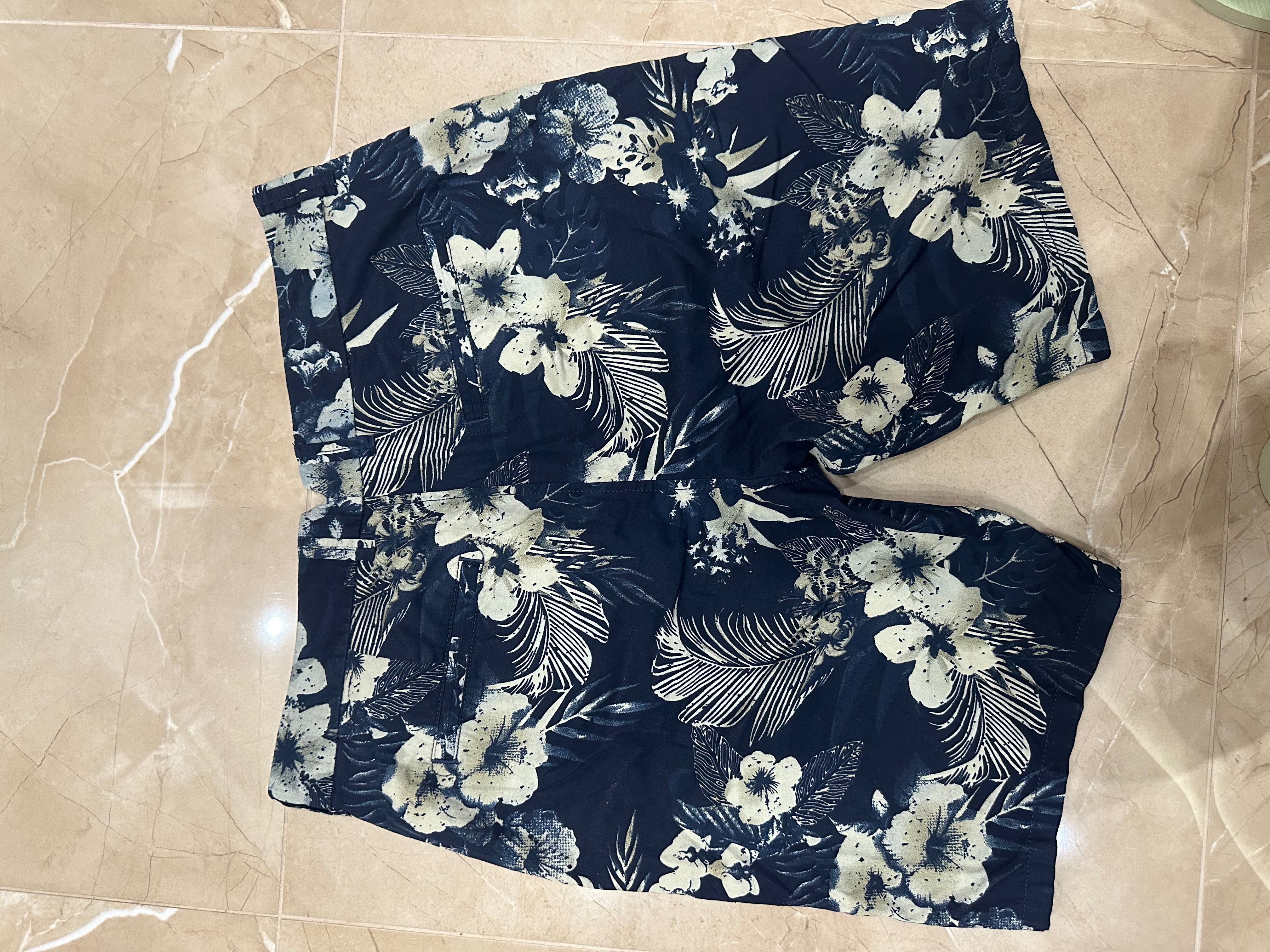 Мъжки къси панталони Guess