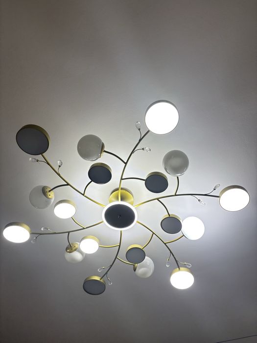 Люстра для спальни