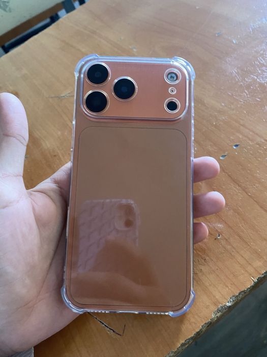 продам айфон 17 про макс