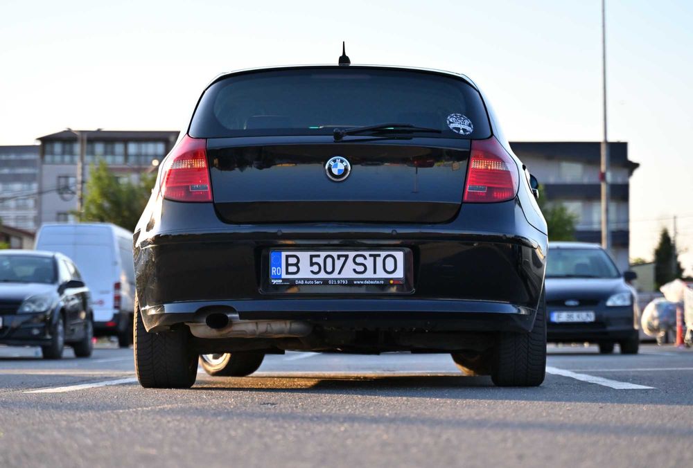 BMW Seria 1 116i 2009