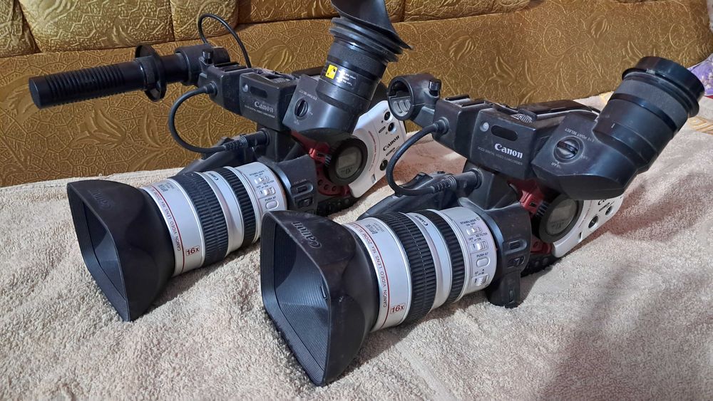 Видеокамеры Canon XL1s