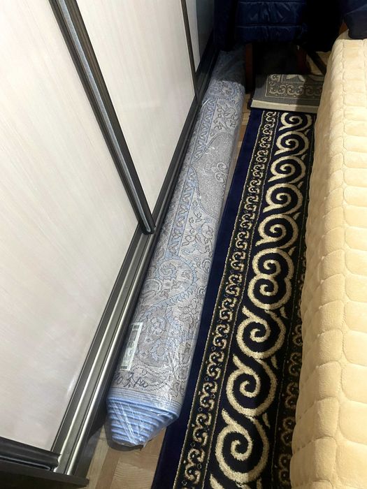 Ковер натуральный; новый, в идеальном состоянии