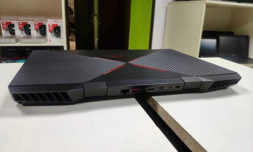 Продам Ноутбук HP Omen 15-dc1069wm