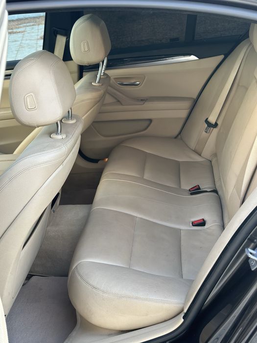 BMW 520D LCi F10 M-Pack/Soft-Close/Trapa/Bi-Xenon Adaptiv