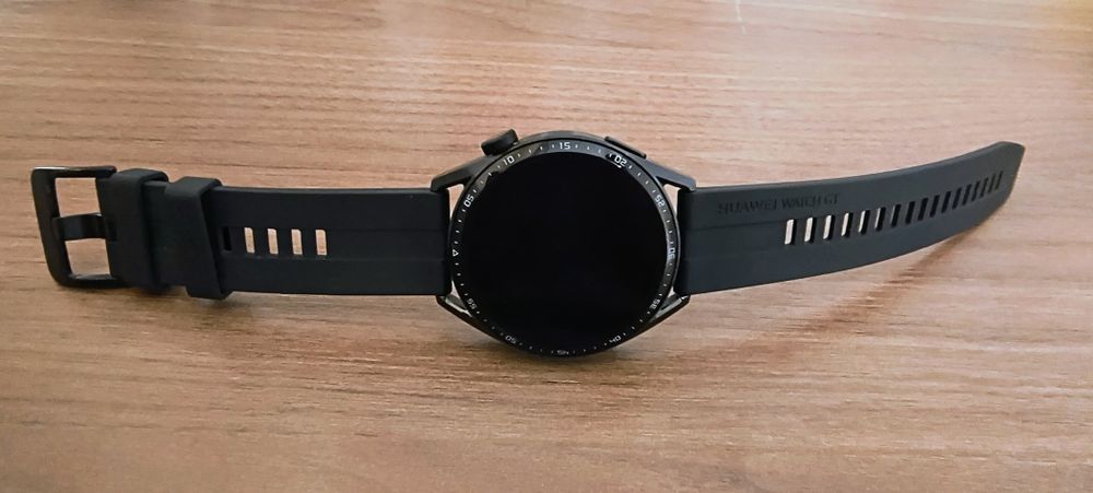 Smartwatch Huawei gt3 impecabil, gratuit carcasa