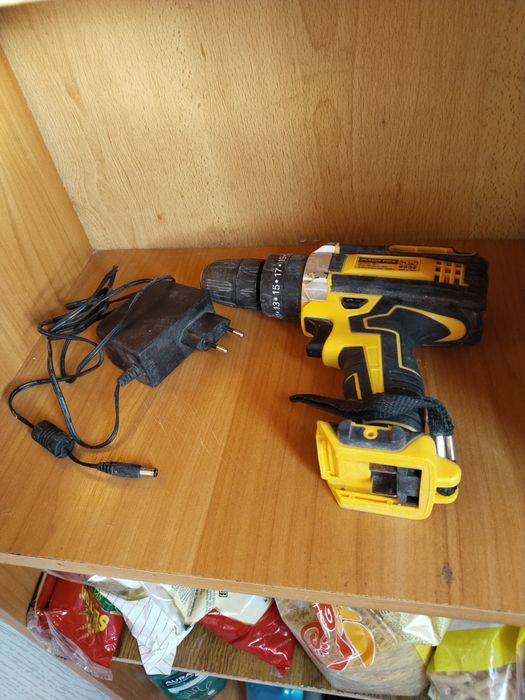 электрический дрель  /..