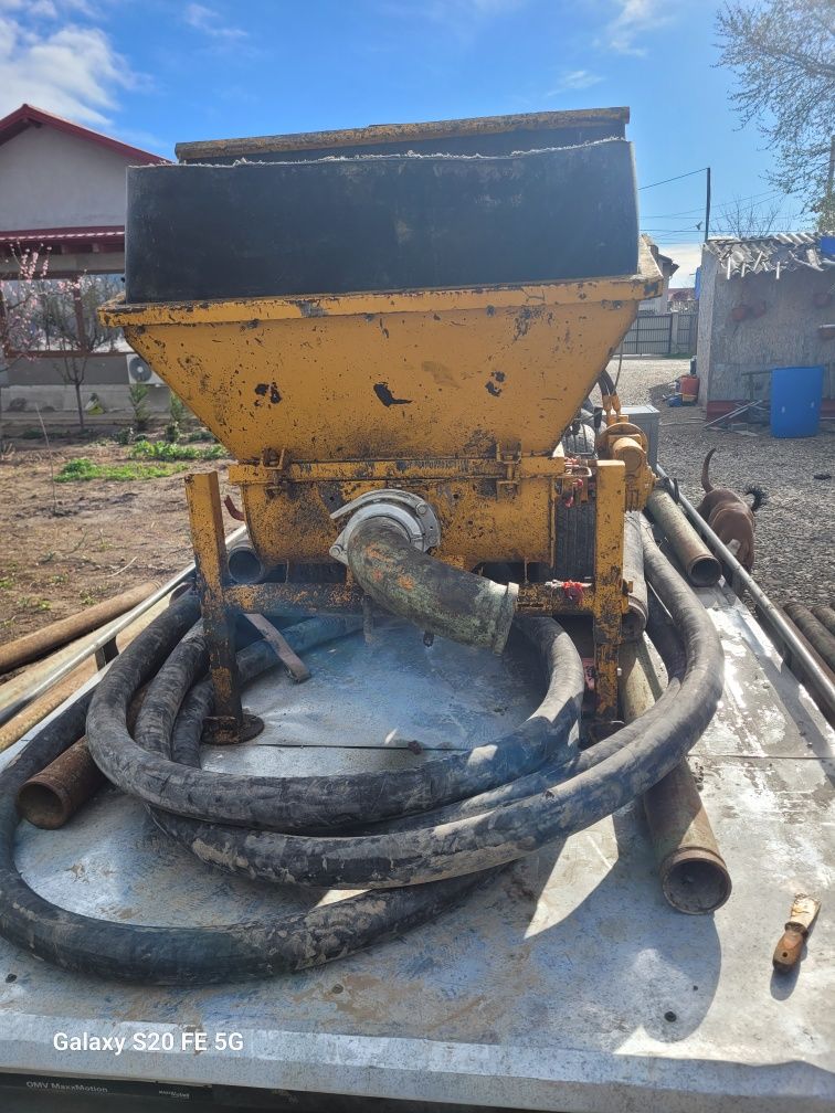 Pompă staționară de beton sau schimb cu autoutilitara+diferența