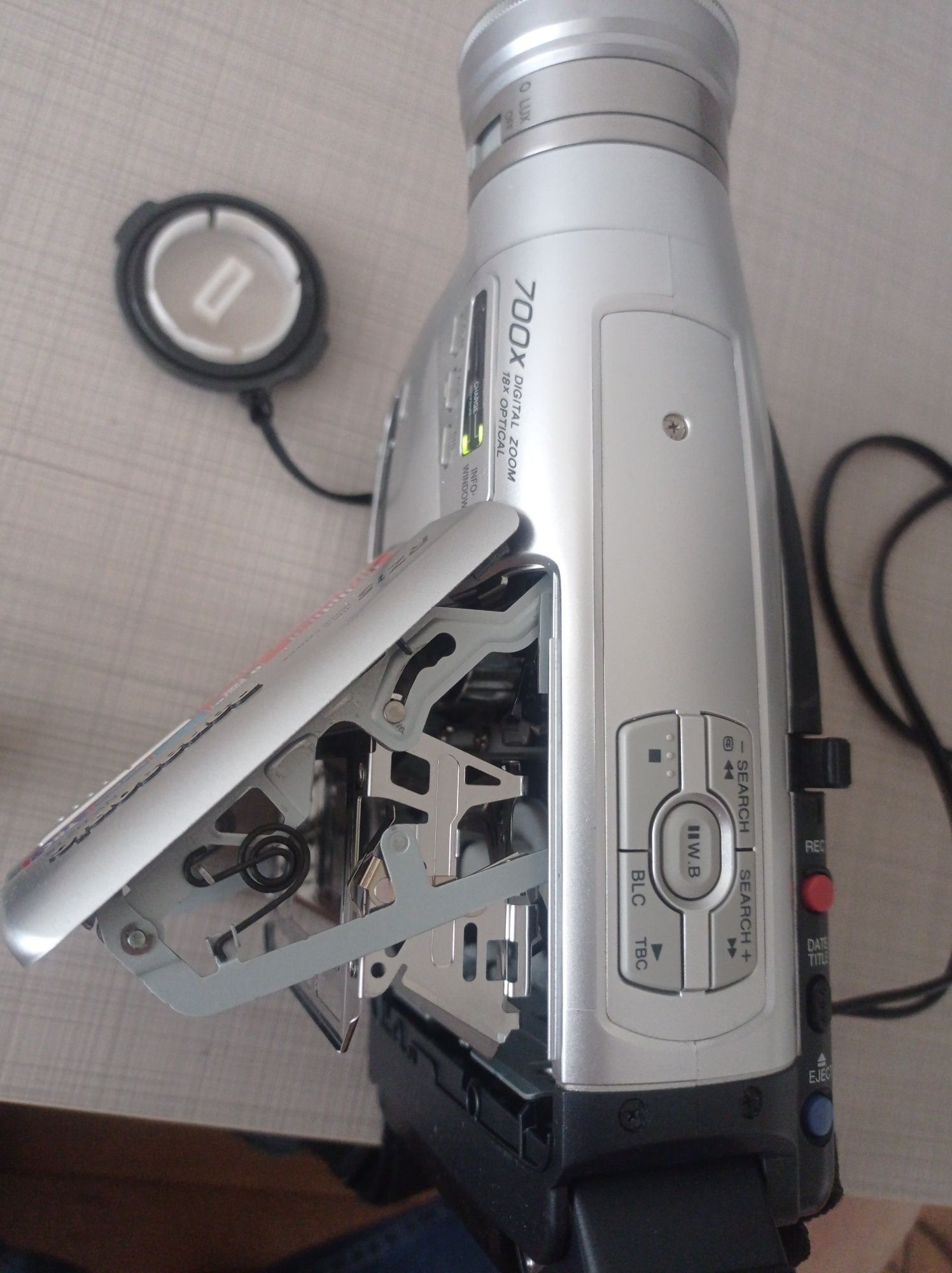 Видеокамера Panasonic NV-RZ15
