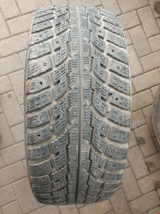 Продам резину (зимняя). MARSHAL 225/55 R 18.