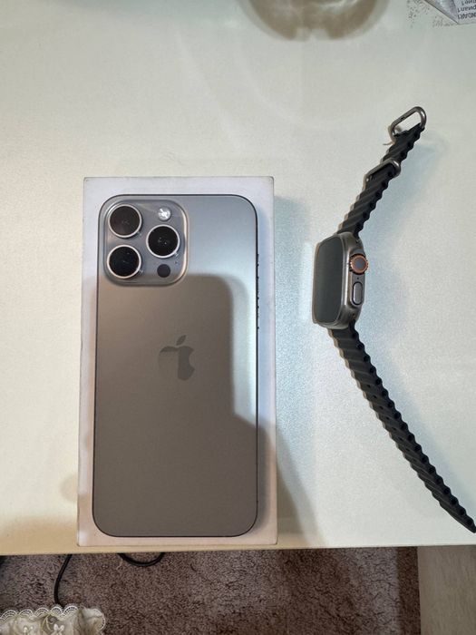 Iphone 15 pro max.iwatch ultra