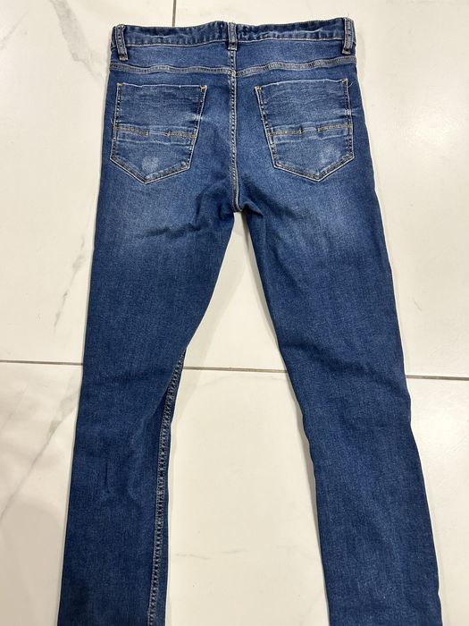 Дамски накъсани дънки синк