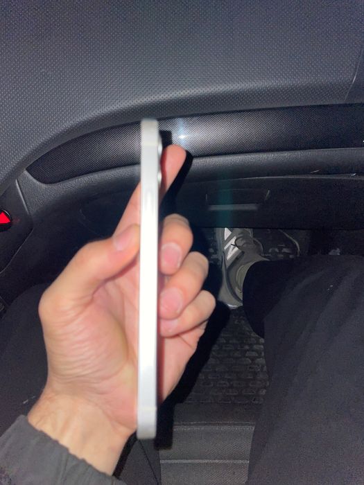 Iphone 12 срочно продам