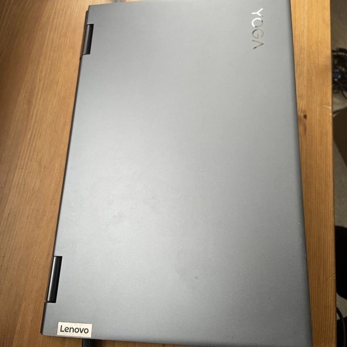 Lenovo Yoga Slim 7 14" FHD- Core i7-1165G7 2.80Ghz - 16GB- 1TB NVMe