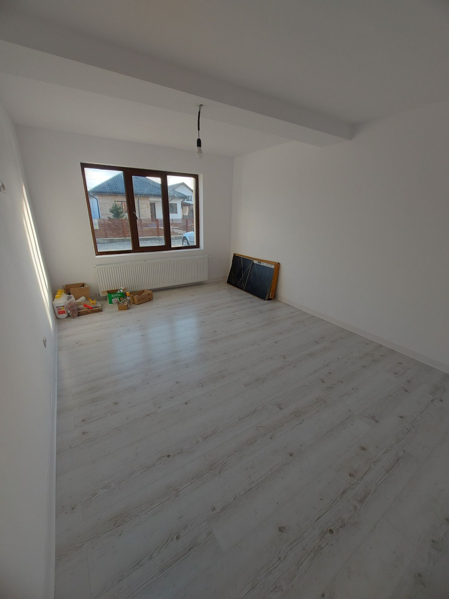 Apartamente 3 camere  în vilă Gherăești