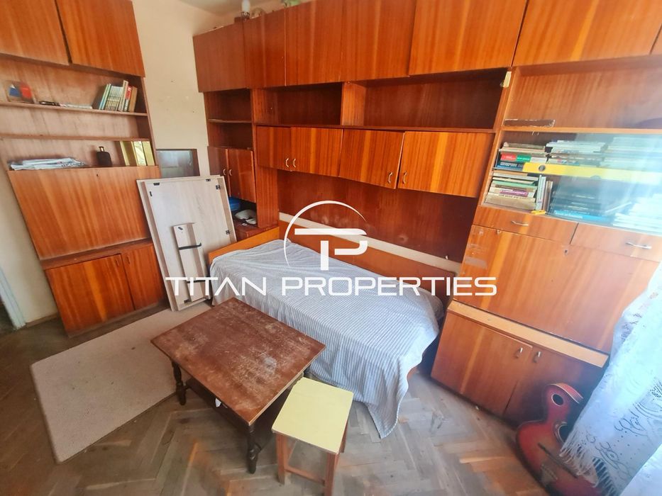 Дава се под наем Тристаен апартамент в Бургас, Братя Миладинови - 105 кв.м за 510 € - Снимка #2