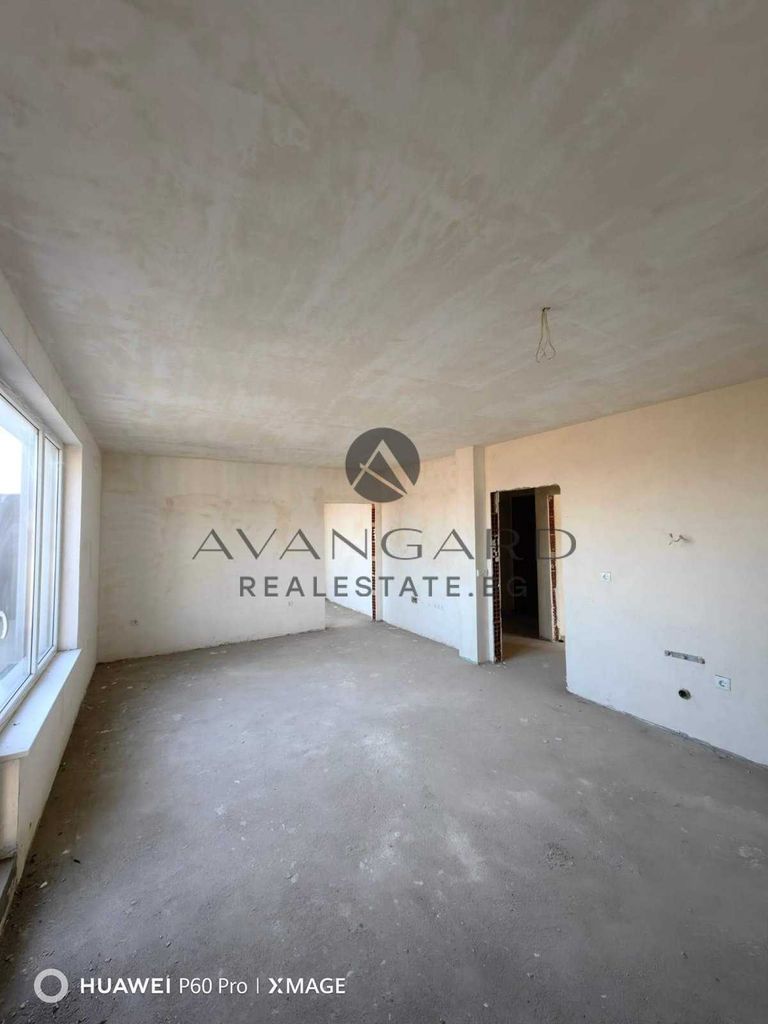 Продава се Тристаен апартамент в с. Марково, Област Пловдив - 101 кв.м за 1203 €/кв.м - Снимка #1
