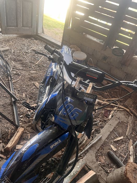 Vând motocross 125cc