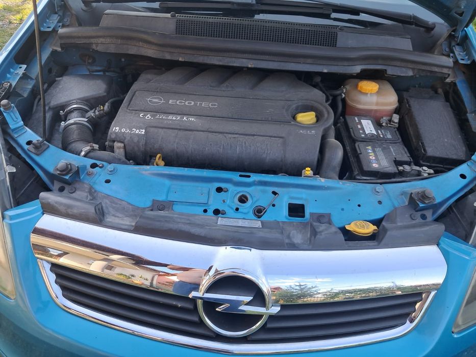 Vand opel zafira 7 locuri