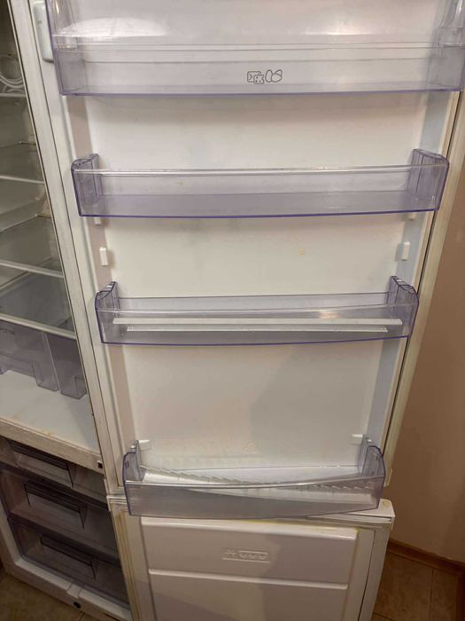 Хладилник Zanussi